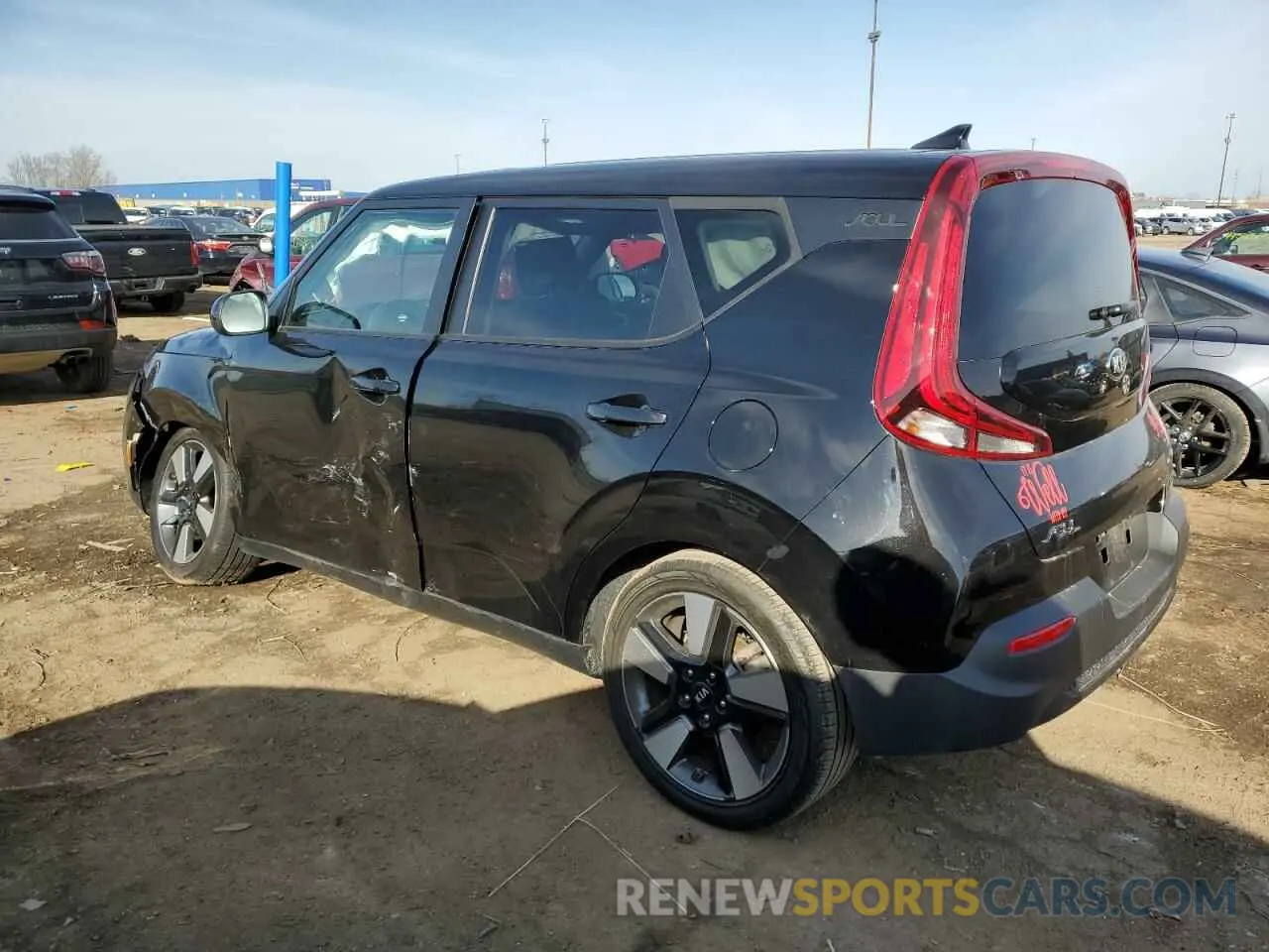 2 Photograph of a damaged car KNDJ33AU6L7122386 KIA SOUL 2020