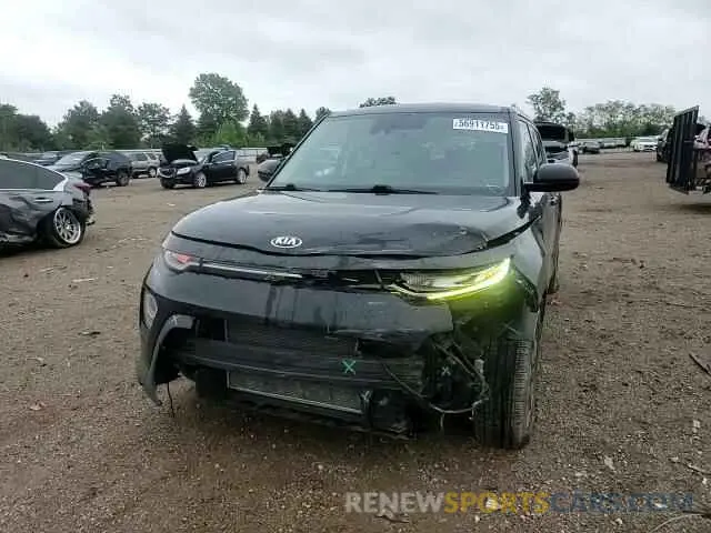 13 Photograph of a damaged car KNDJ33AU7L7702648 KIA SOUL 2020