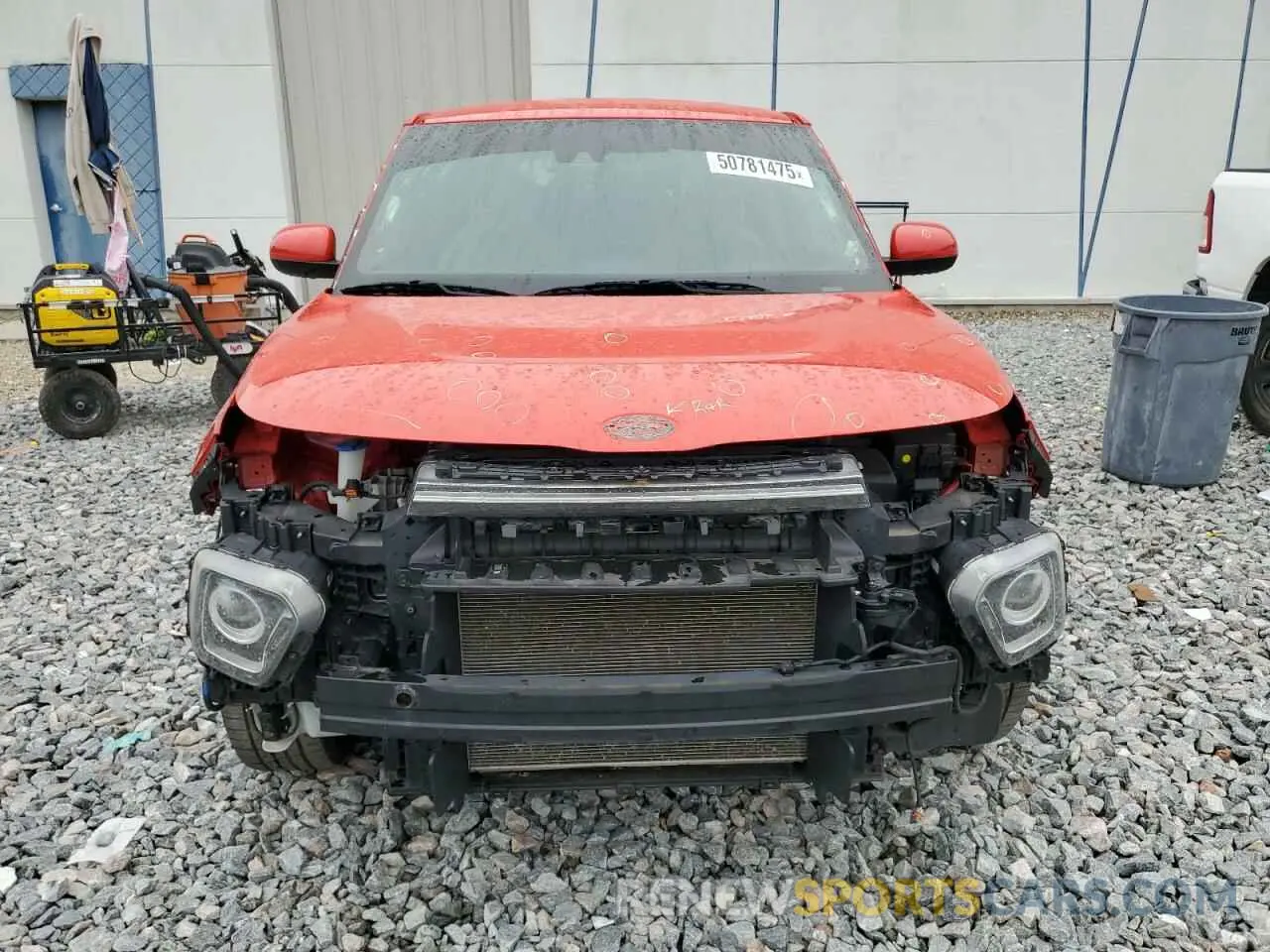 5 Photograph of a damaged car KNDJ33AU8L7013900 KIA SOUL 2020