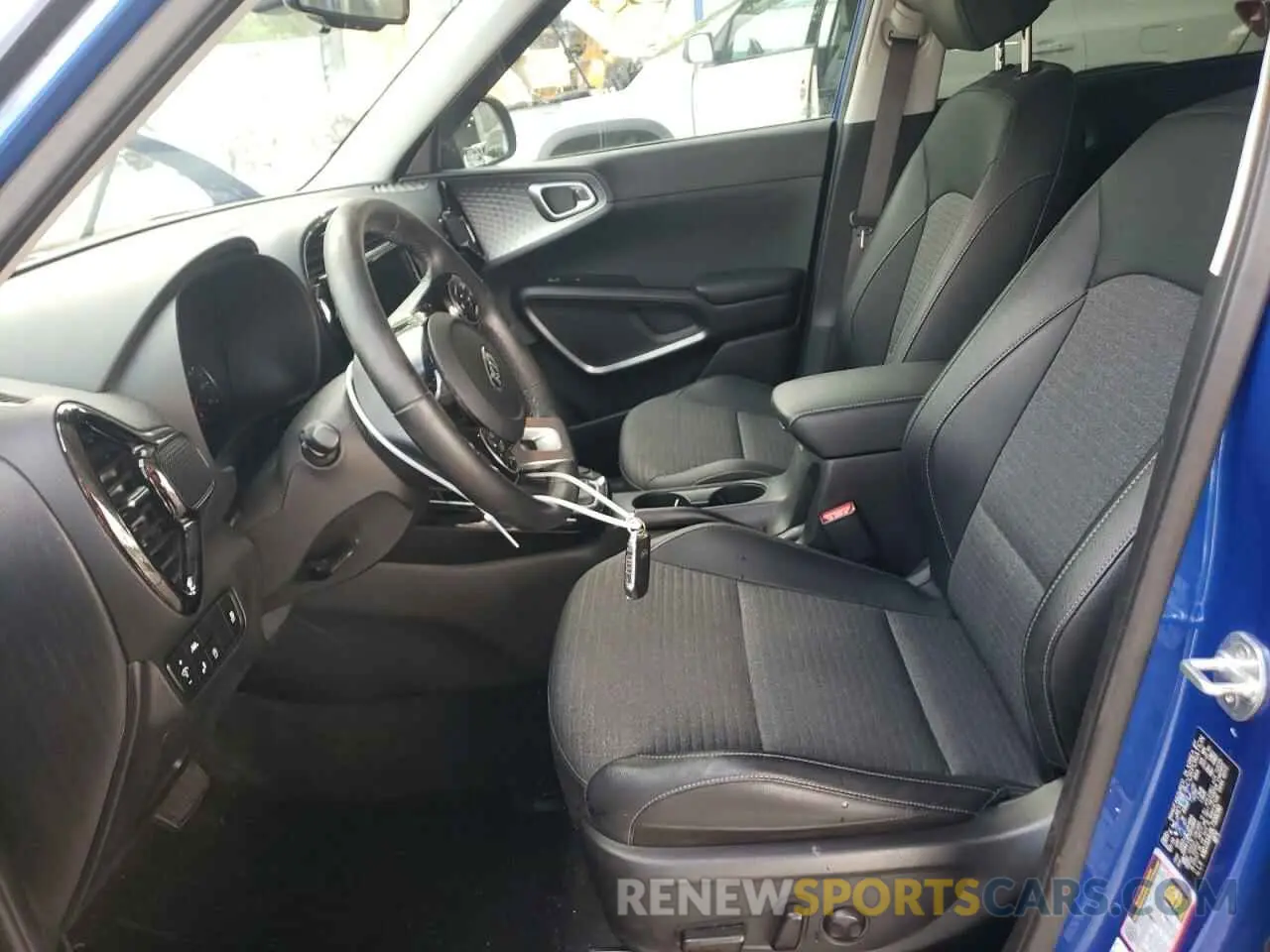 7 Photograph of a damaged car KNDJ33AU8L7108280 KIA SOUL 2020