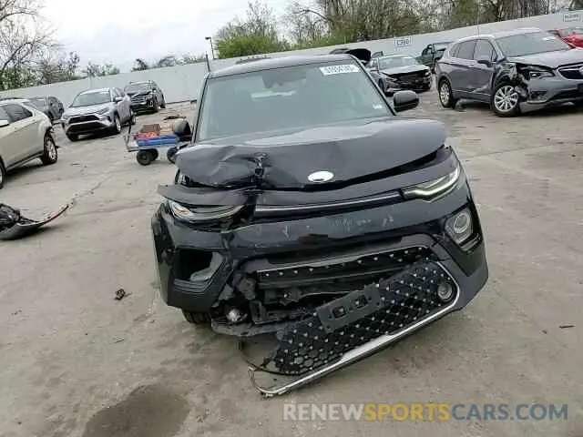 10 Photograph of a damaged car KNDJ33AU9L7021696 KIA SOUL 2020