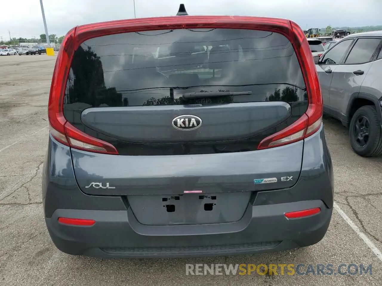 6 Photograph of a damaged car KNDJ33AU9L7716258 KIA SOUL 2020