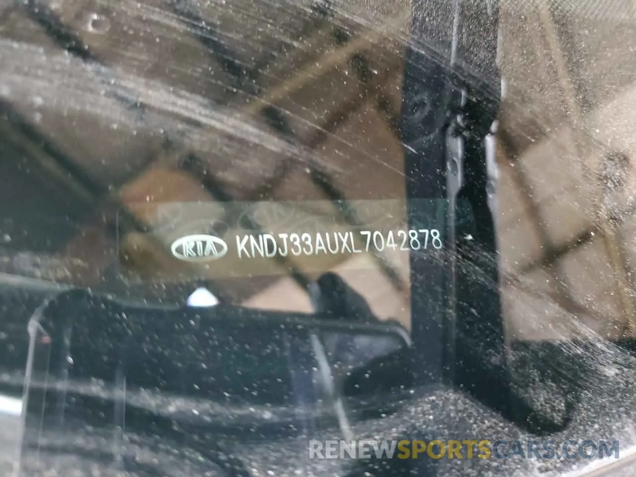 12 Photograph of a damaged car KNDJ33AUXL7042878 KIA SOUL 2020