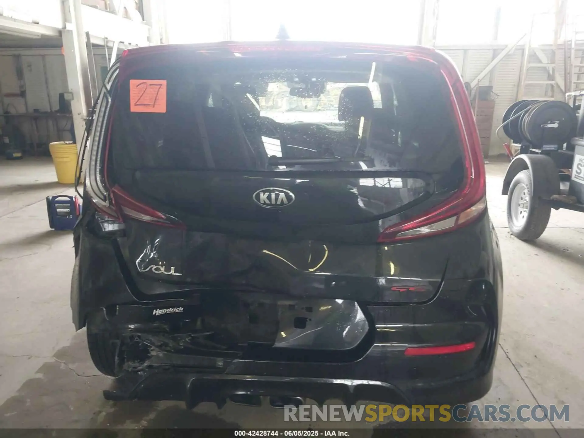 16 Photograph of a damaged car KNDJ53AF1L7726021 KIA SOUL 2020
