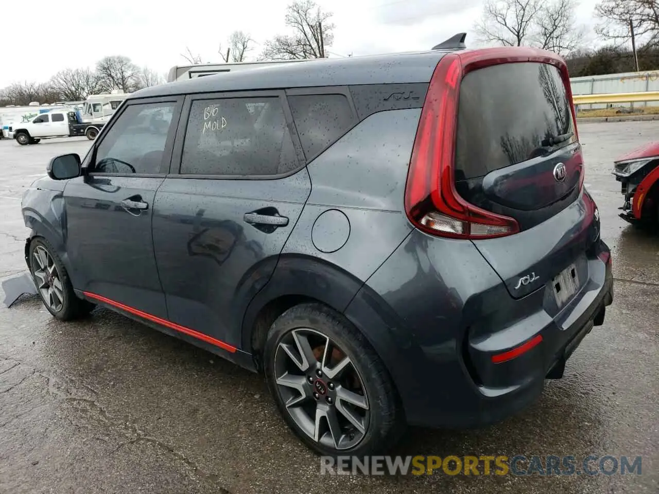 2 Photograph of a damaged car KNDJ53AF2L7058648 KIA SOUL 2020