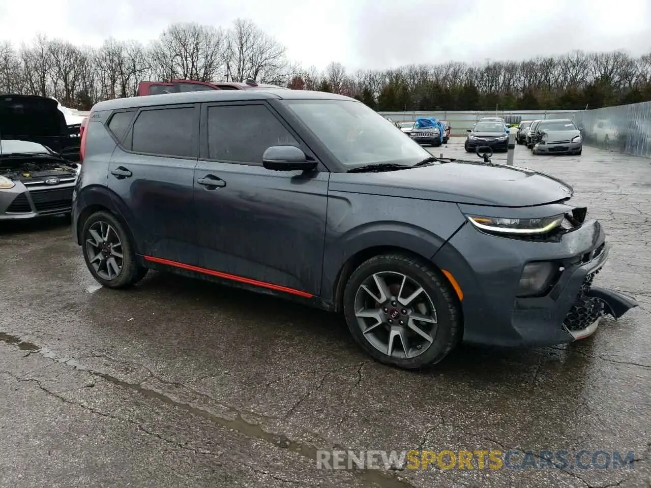 4 Photograph of a damaged car KNDJ53AF2L7058648 KIA SOUL 2020