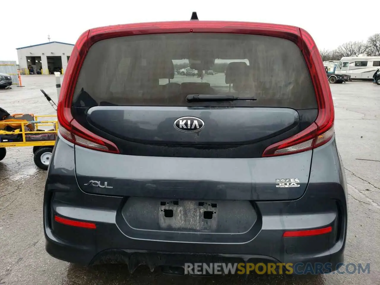 6 Photograph of a damaged car KNDJ53AF2L7058648 KIA SOUL 2020