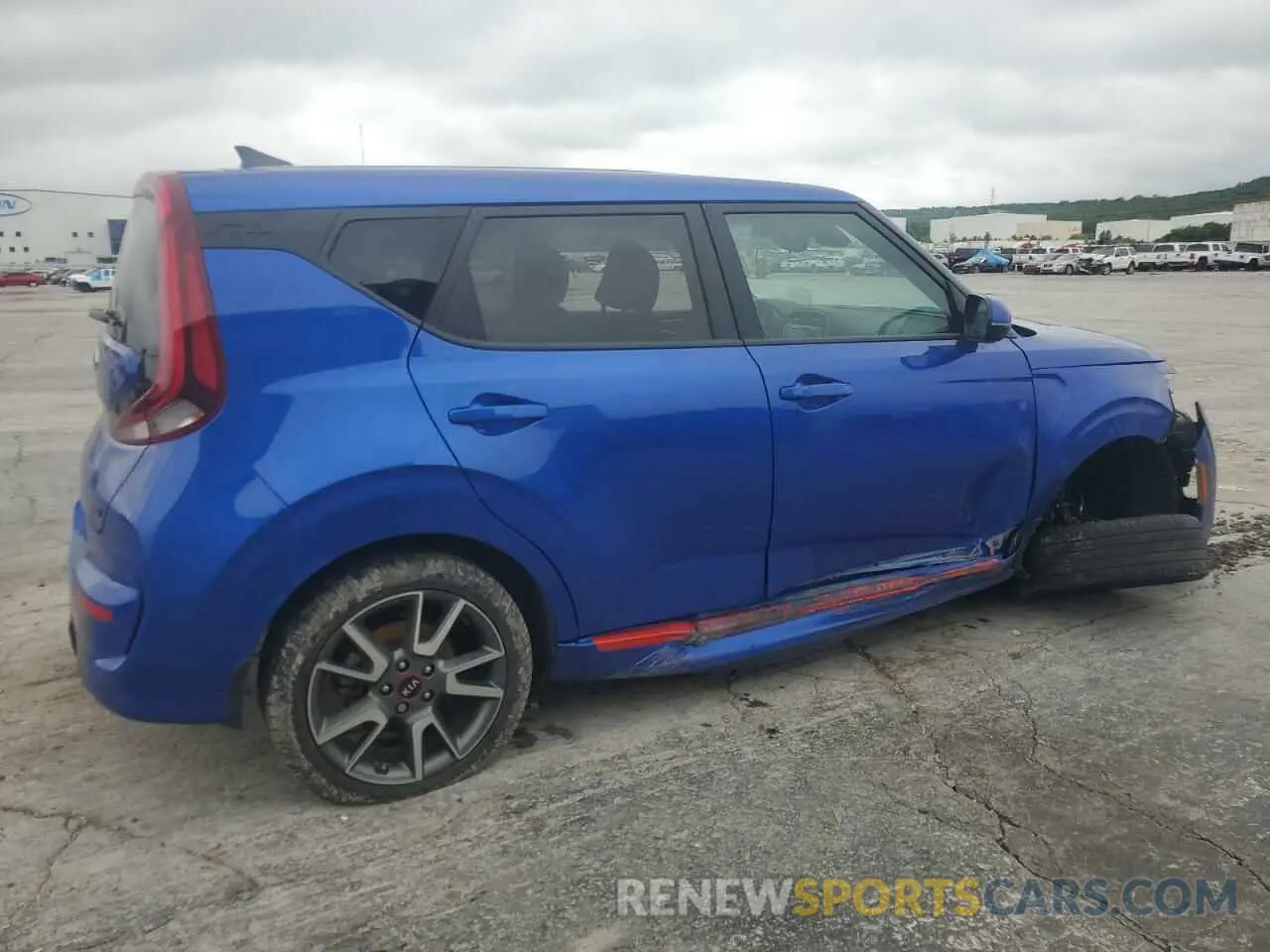 3 Photograph of a damaged car KNDJ53AF6L7103817 KIA SOUL 2020
