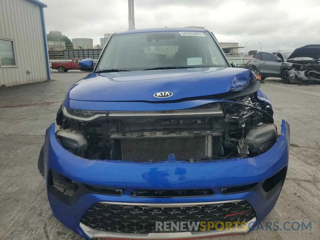 5 Photograph of a damaged car KNDJ53AF6L7103817 KIA SOUL 2020