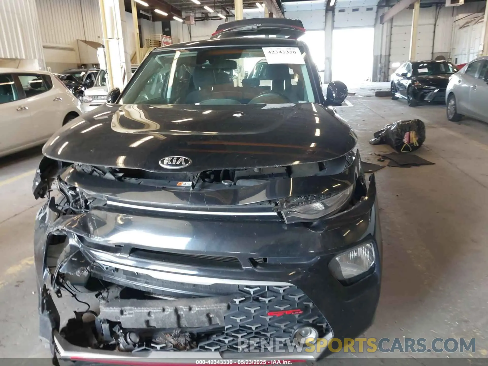 6 Photograph of a damaged car KNDJ63AU0L7067747 KIA SOUL 2020
