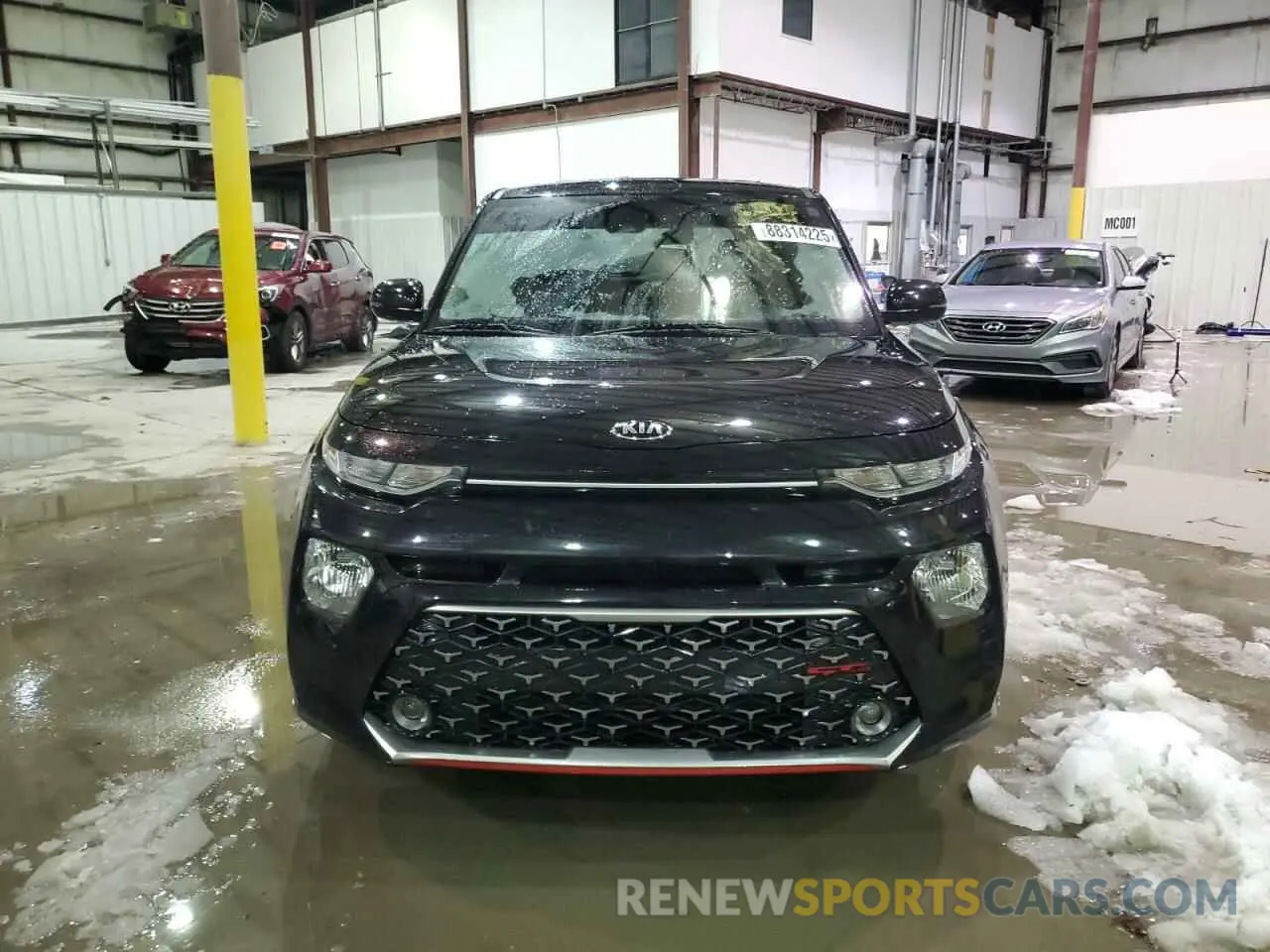 5 Photograph of a damaged car KNDJ63AU0L7089876 KIA SOUL 2020