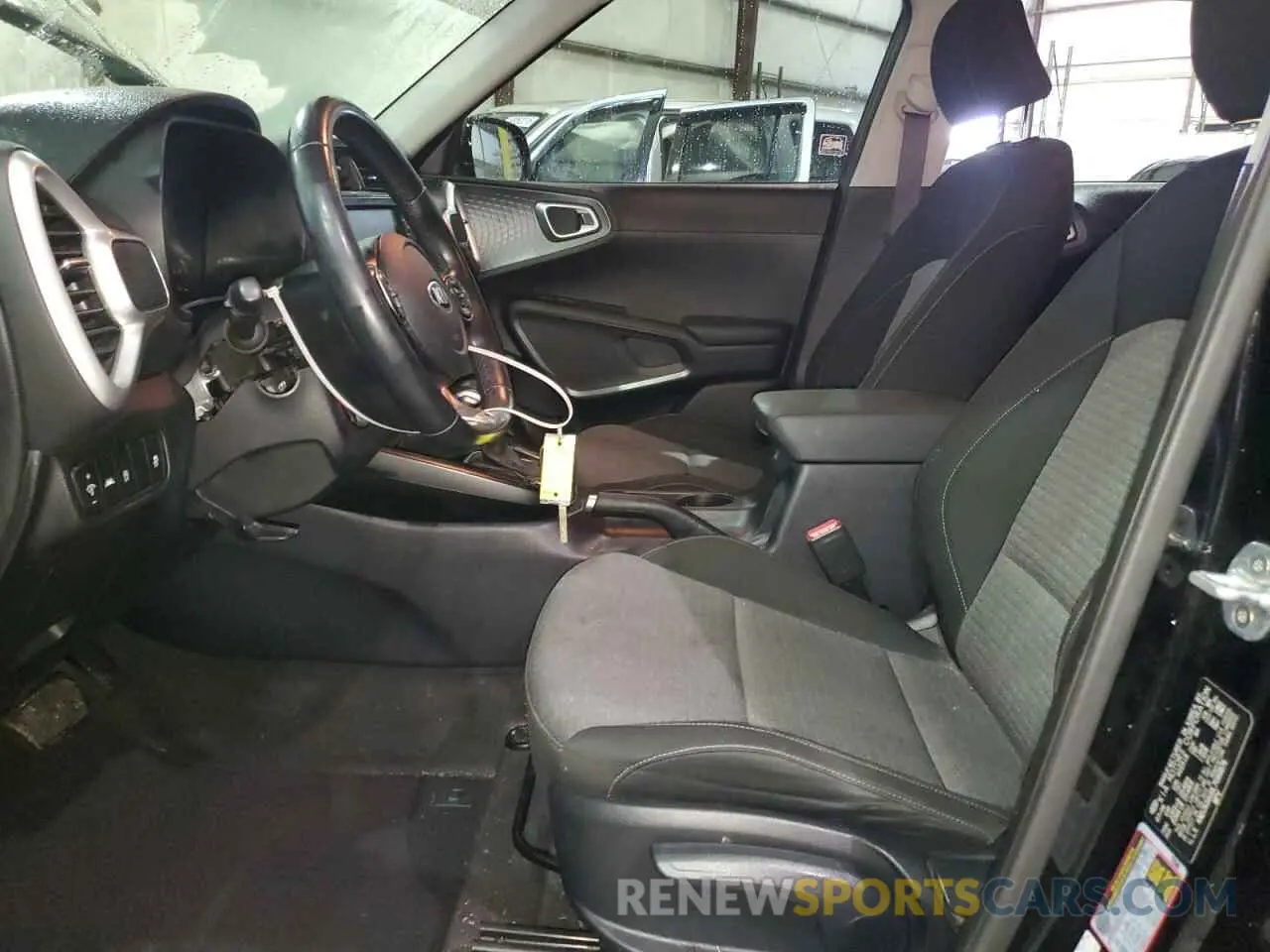 7 Photograph of a damaged car KNDJ63AU0L7089876 KIA SOUL 2020