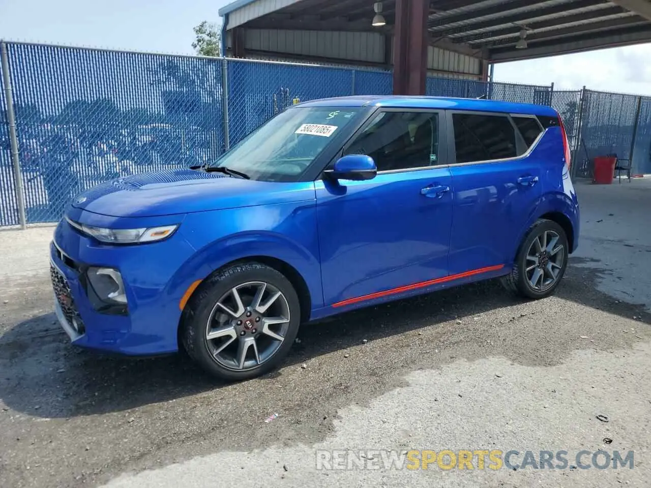 1 Photograph of a damaged car KNDJ63AU0L7117675 KIA SOUL 2020