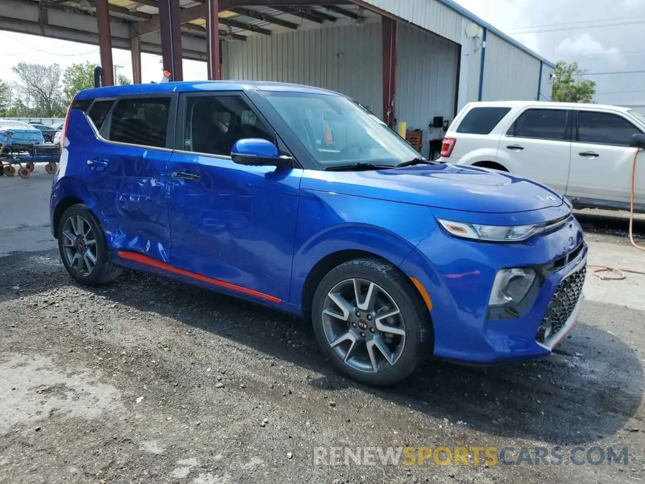 4 Photograph of a damaged car KNDJ63AU0L7117675 KIA SOUL 2020