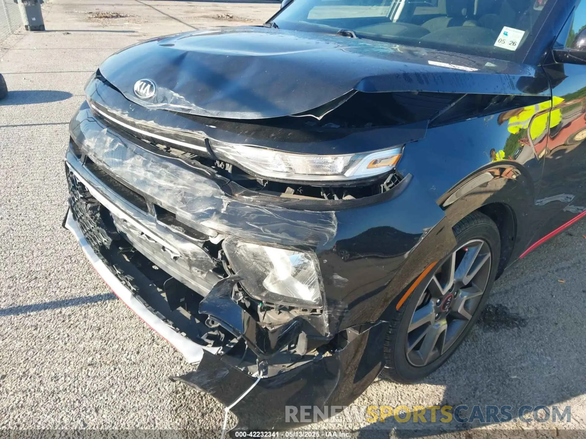 6 Photograph of a damaged car KNDJ63AU0L7706662 KIA SOUL 2020