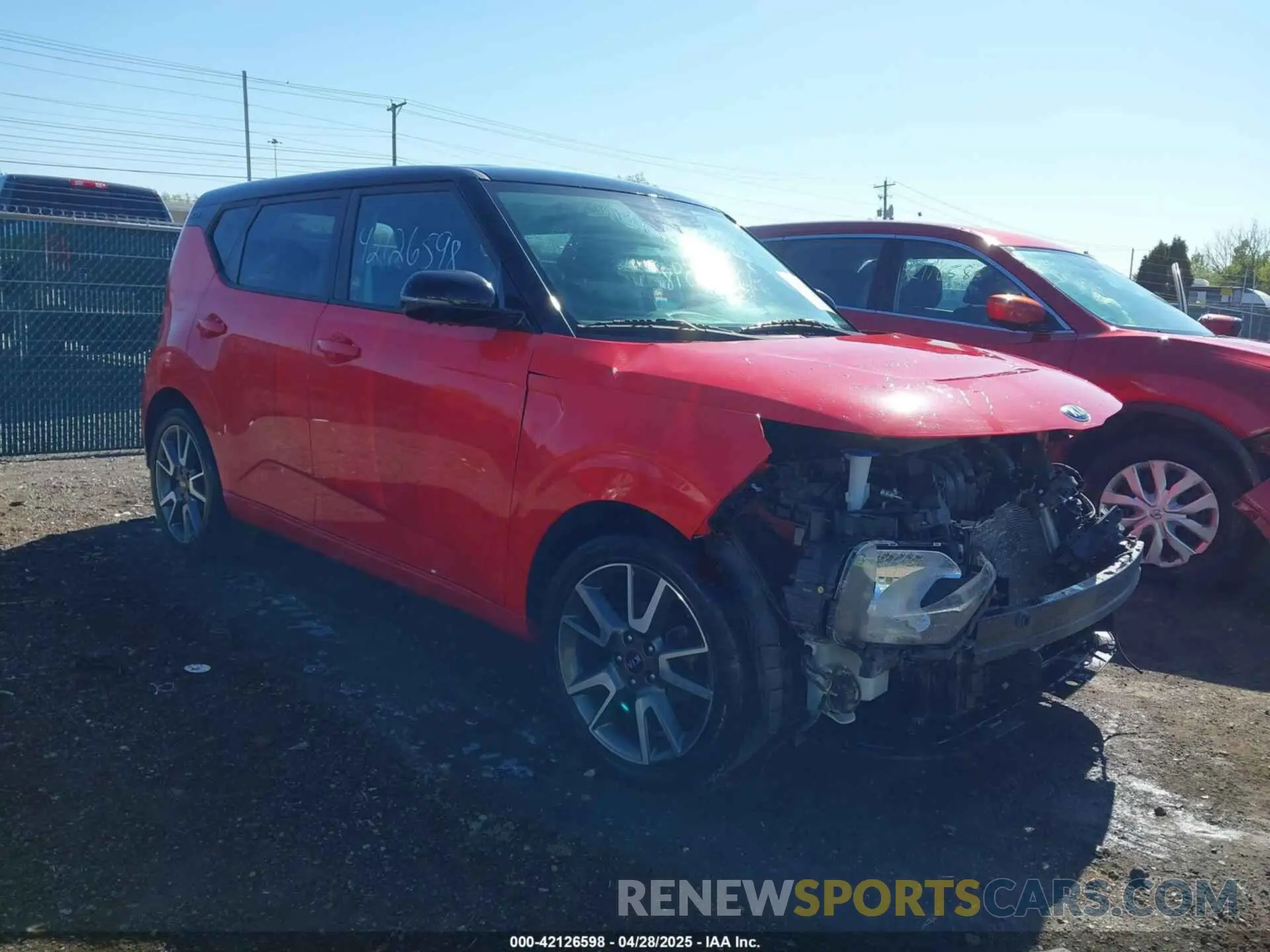 1 Photograph of a damaged car KNDJ63AU1L7016967 KIA SOUL 2020