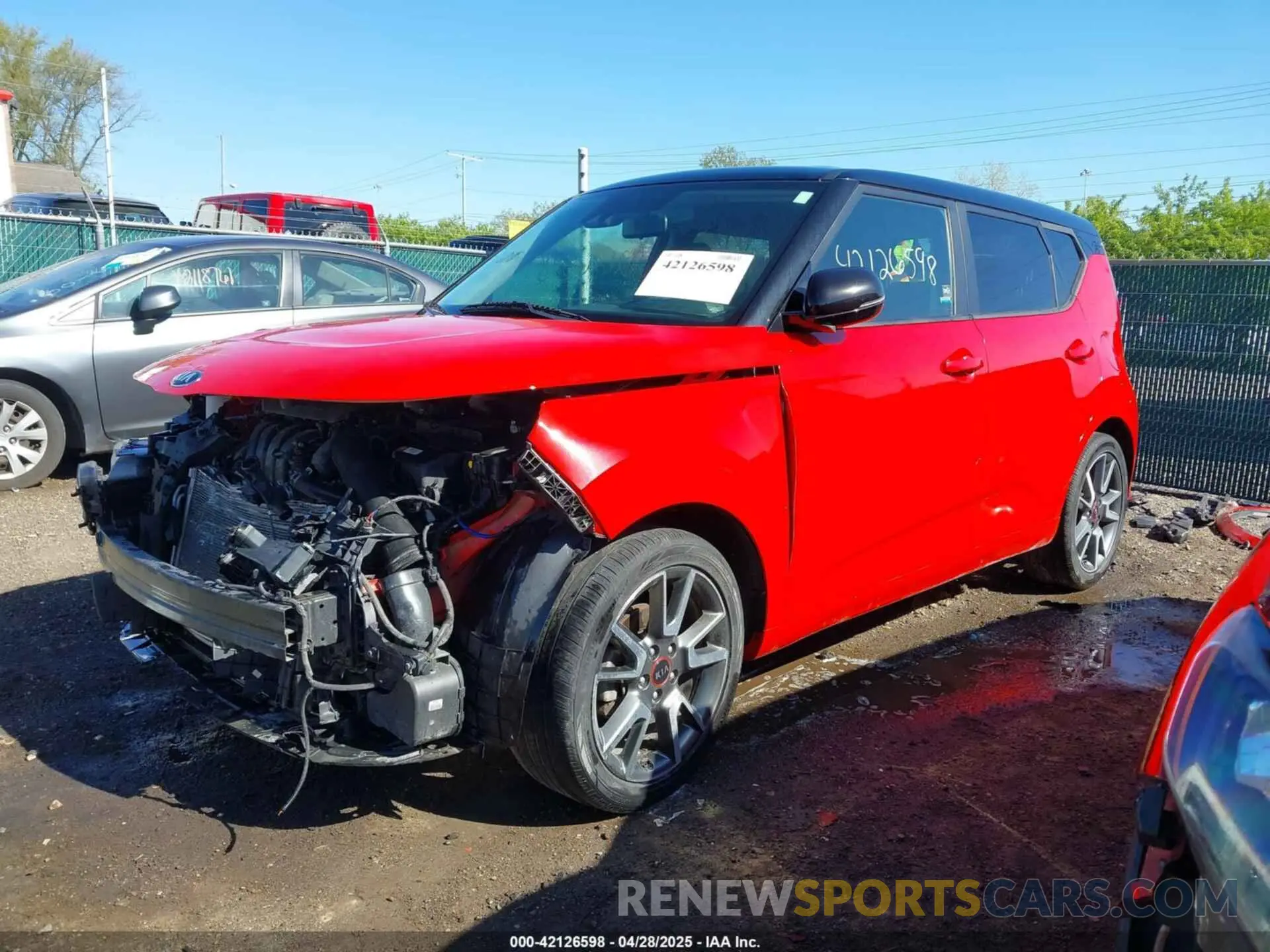 2 Photograph of a damaged car KNDJ63AU1L7016967 KIA SOUL 2020