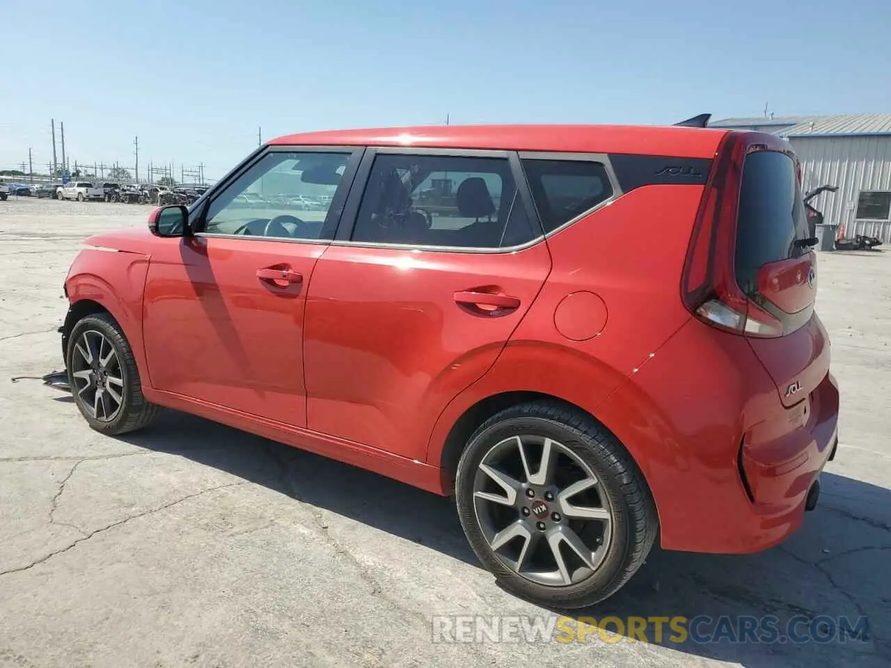 2 Photograph of a damaged car KNDJ63AU1L7025698 KIA SOUL 2020