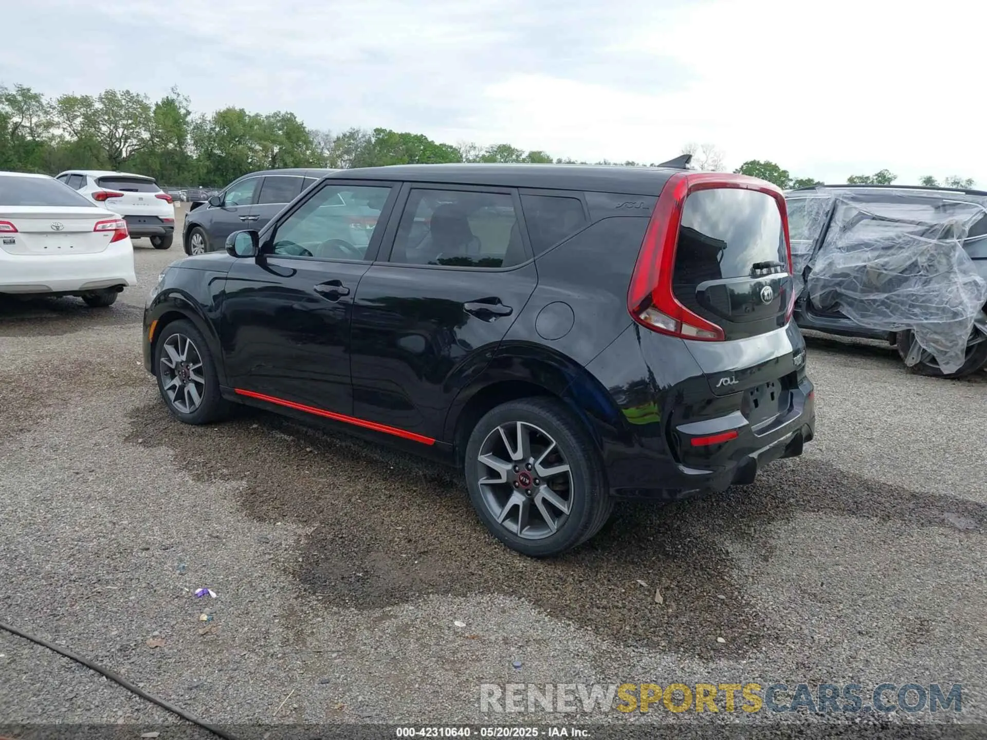 3 Photograph of a damaged car KNDJ63AU1L7049340 KIA SOUL 2020