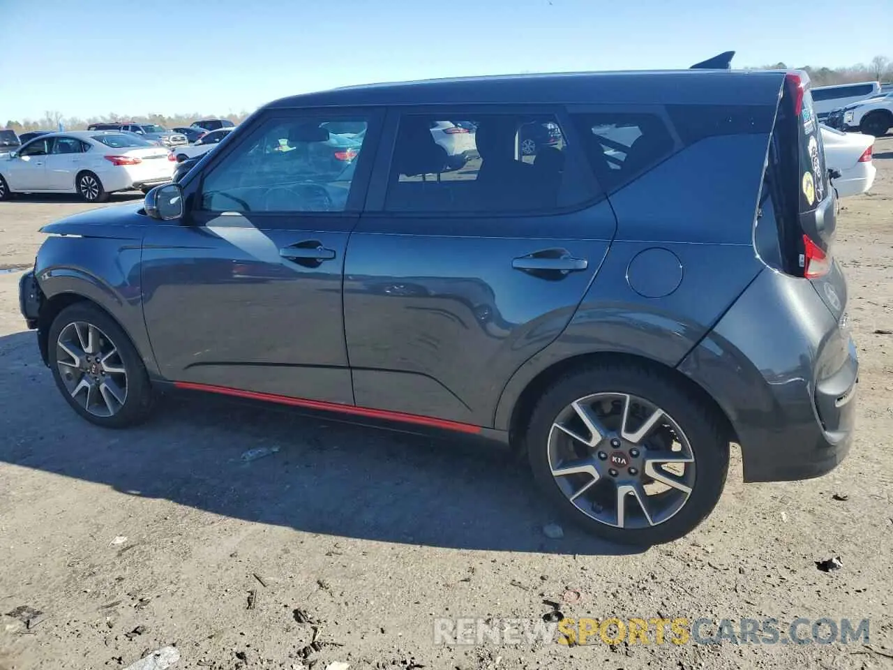 2 Photograph of a damaged car KNDJ63AU2L7002222 KIA SOUL 2020