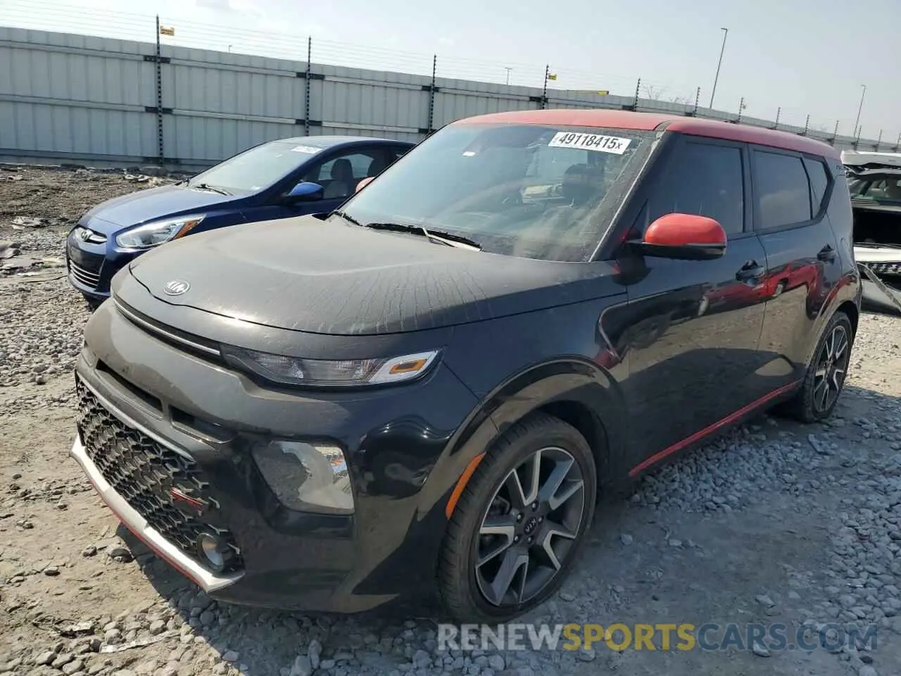1 Photograph of a damaged car KNDJ63AU3L7064051 KIA SOUL 2020