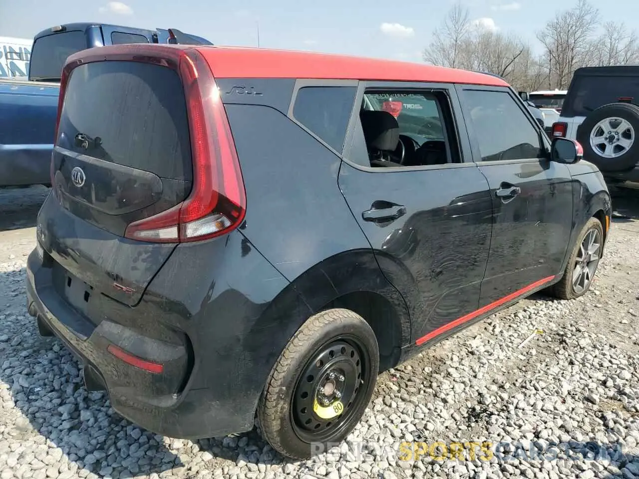 3 Photograph of a damaged car KNDJ63AU3L7064051 KIA SOUL 2020
