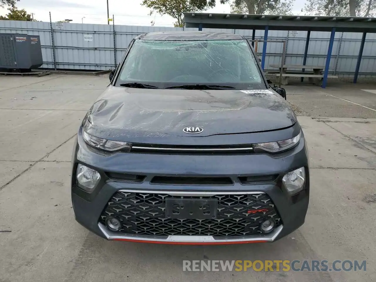 5 Photograph of a damaged car KNDJ63AU3L7067323 KIA SOUL 2020