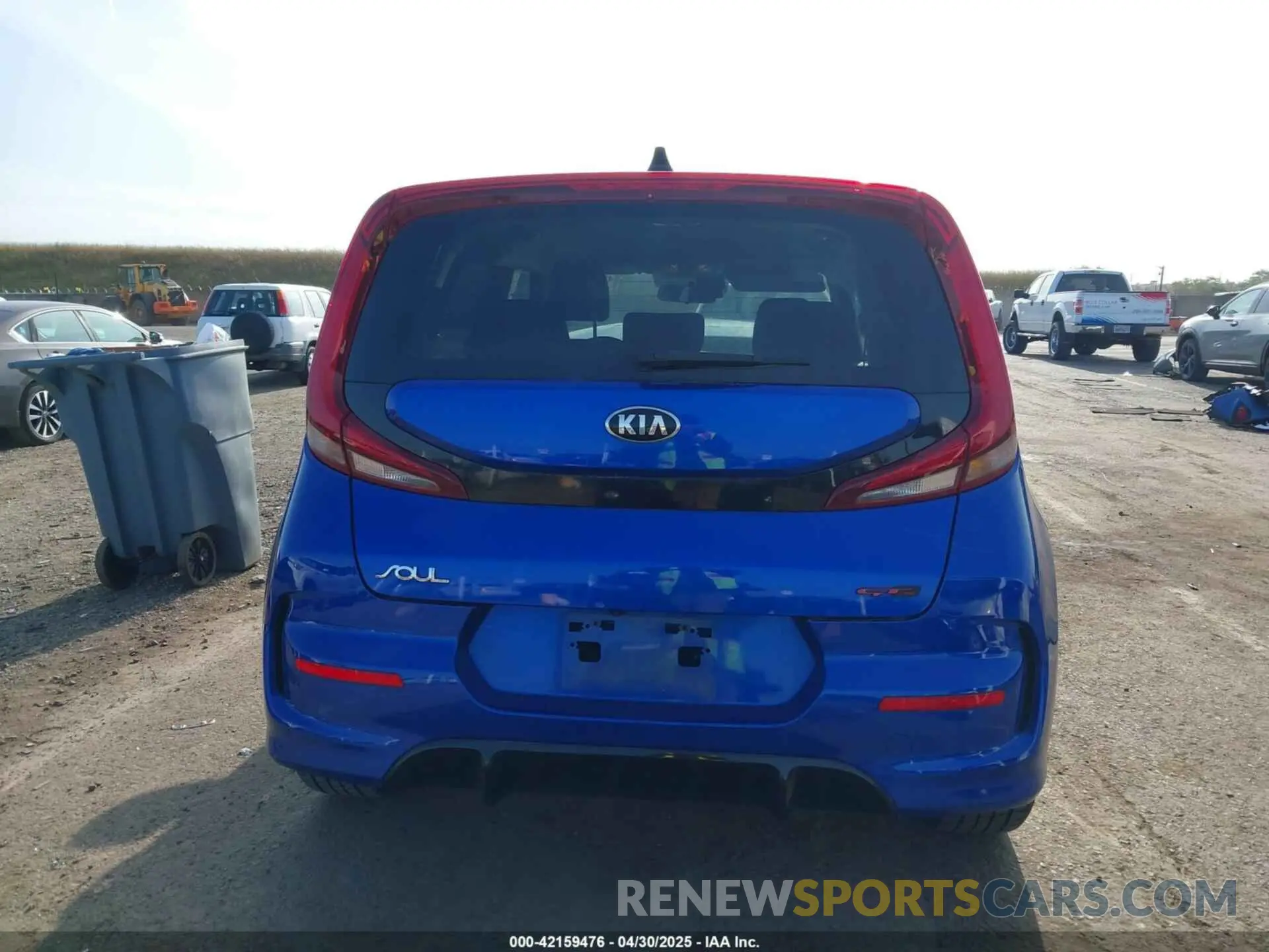 16 Photograph of a damaged car KNDJ63AU3L7081450 KIA SOUL 2020