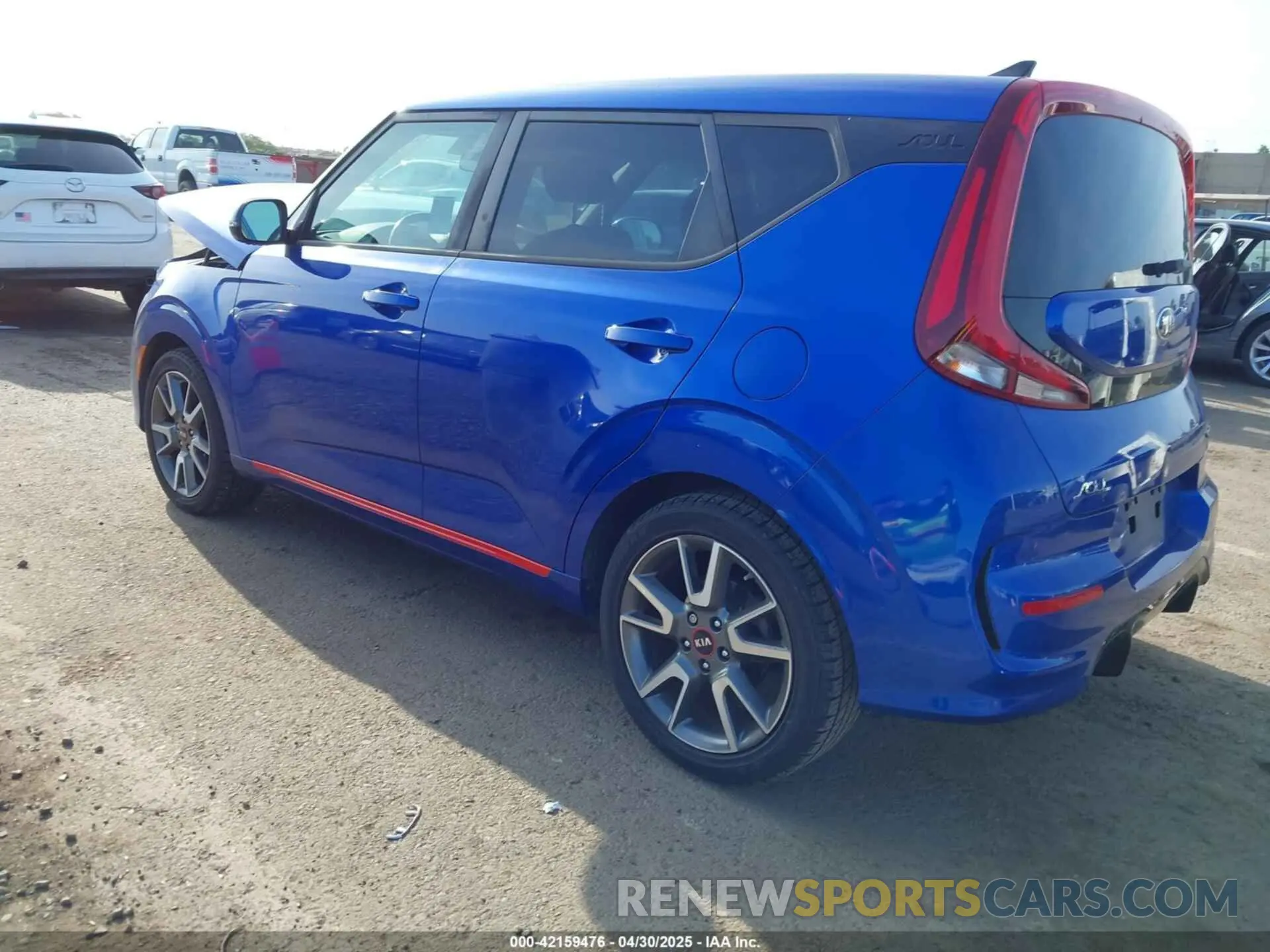 3 Photograph of a damaged car KNDJ63AU3L7081450 KIA SOUL 2020