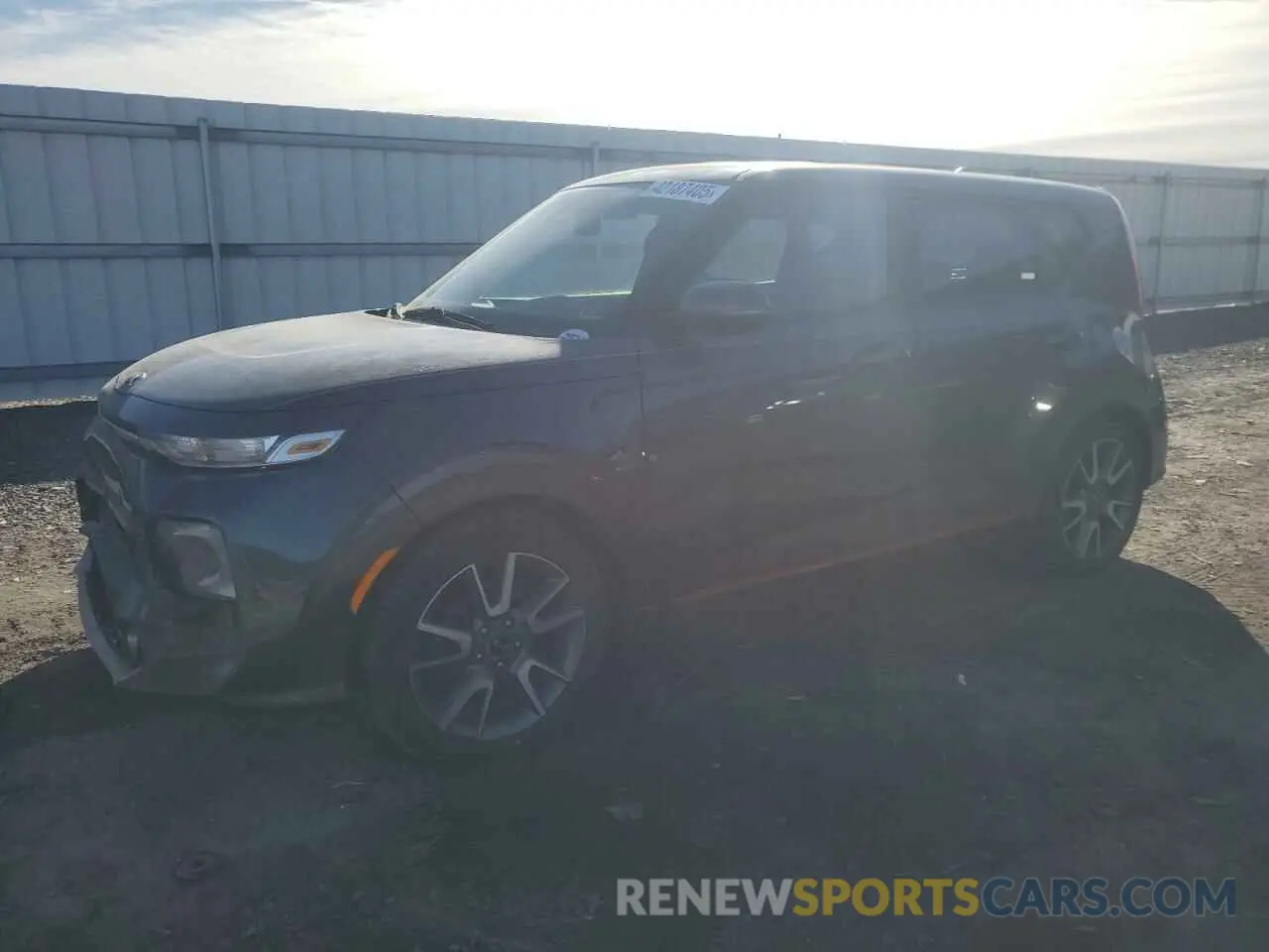 1 Photograph of a damaged car KNDJ63AU3L7096904 KIA SOUL 2020