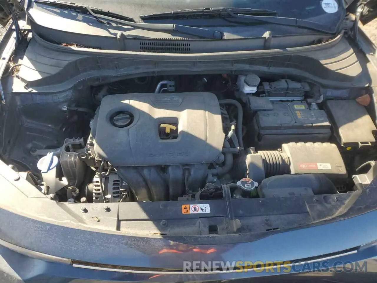 11 Photograph of a damaged car KNDJ63AU3L7096904 KIA SOUL 2020