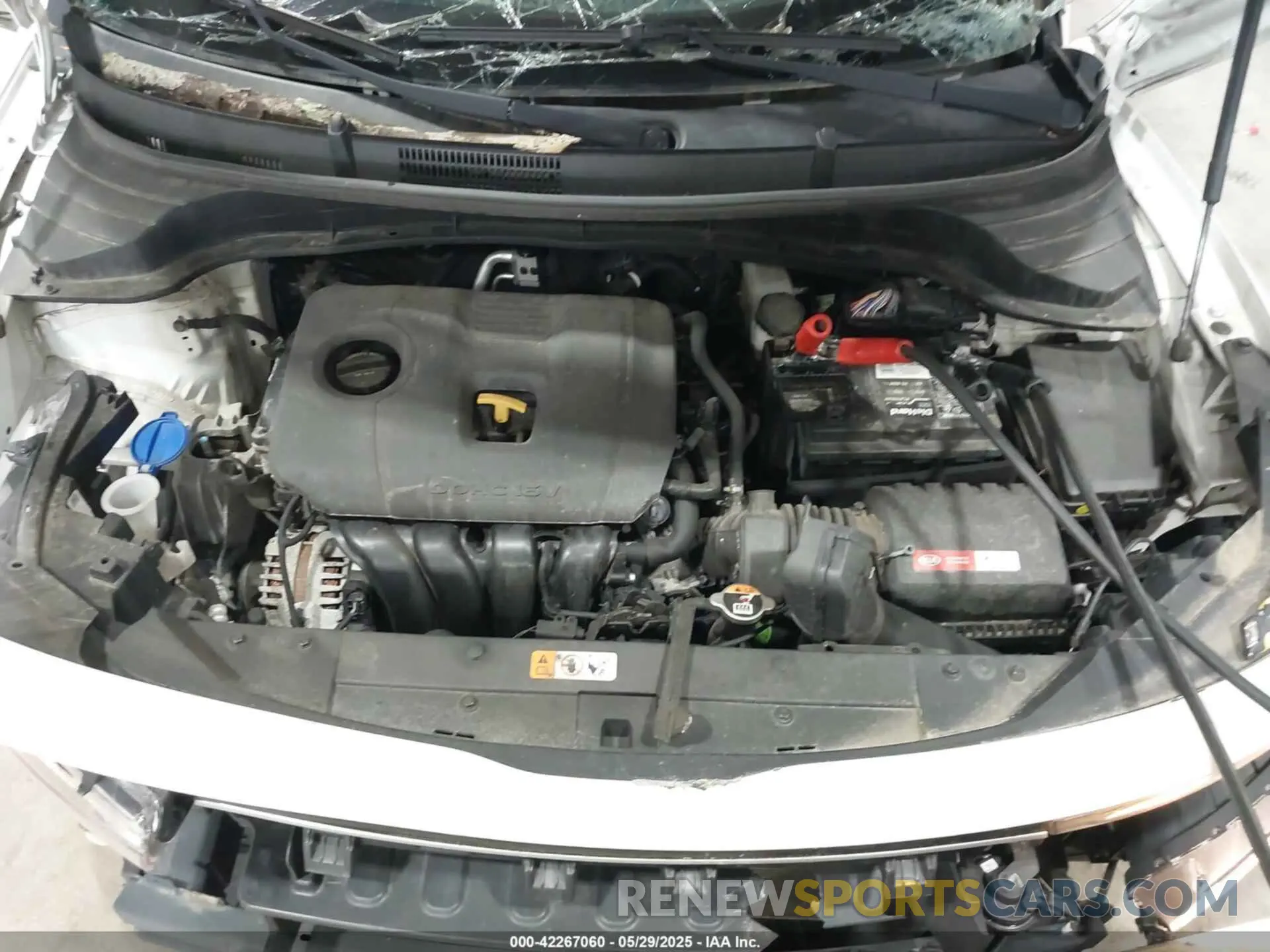 10 Photograph of a damaged car KNDJ63AU3L7097065 KIA SOUL 2020
