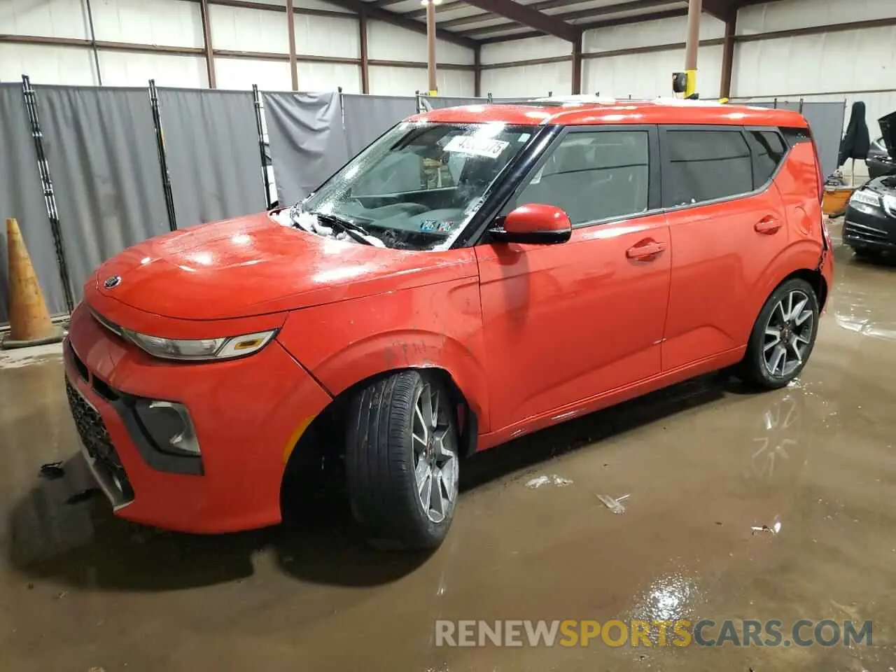 1 Photograph of a damaged car KNDJ63AU5L7007737 KIA SOUL 2020