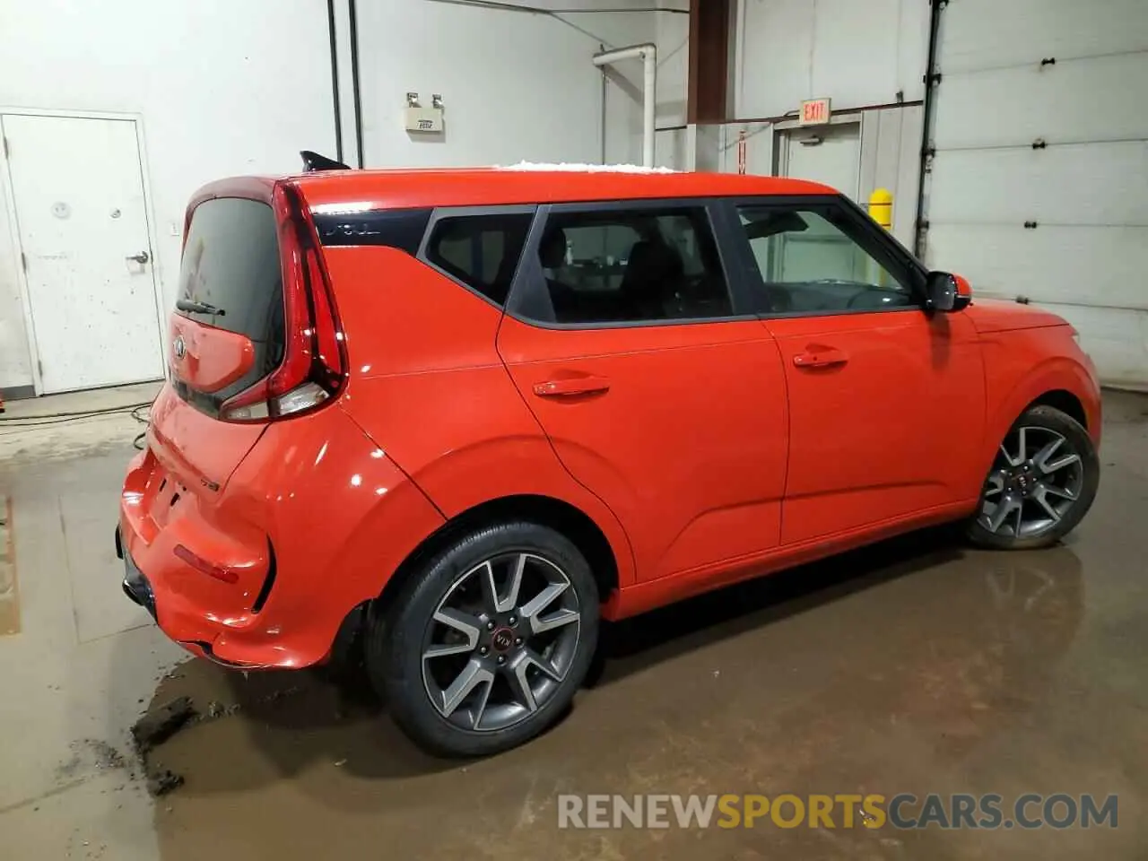 3 Photograph of a damaged car KNDJ63AU5L7007737 KIA SOUL 2020