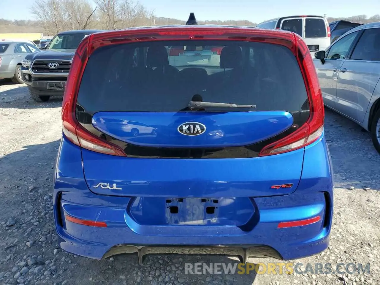 6 Photograph of a damaged car KNDJ63AU6L7013515 KIA SOUL 2020