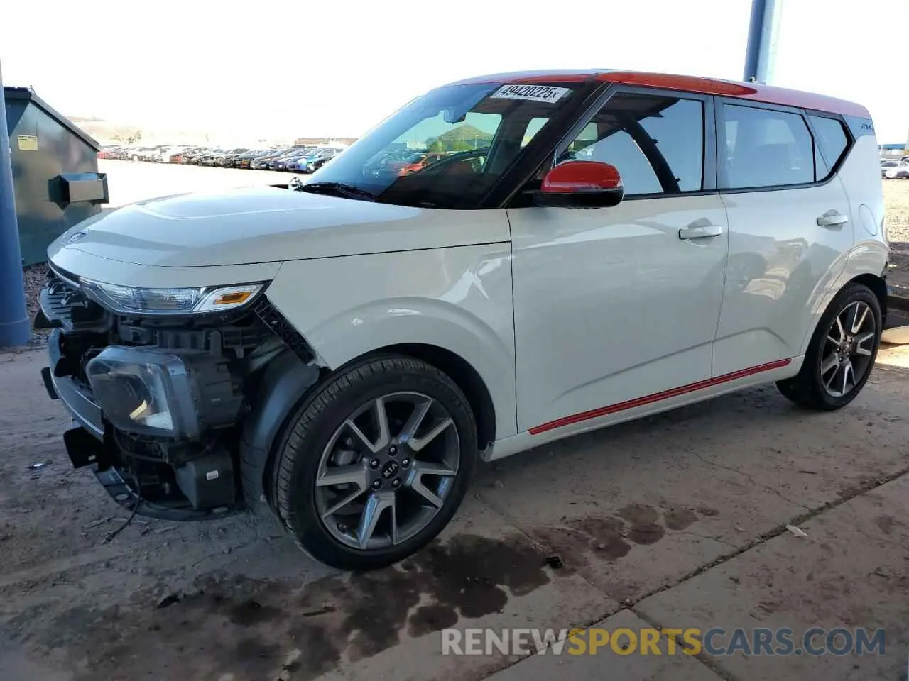 1 Photograph of a damaged car KNDJ63AU7L7074145 KIA SOUL 2020