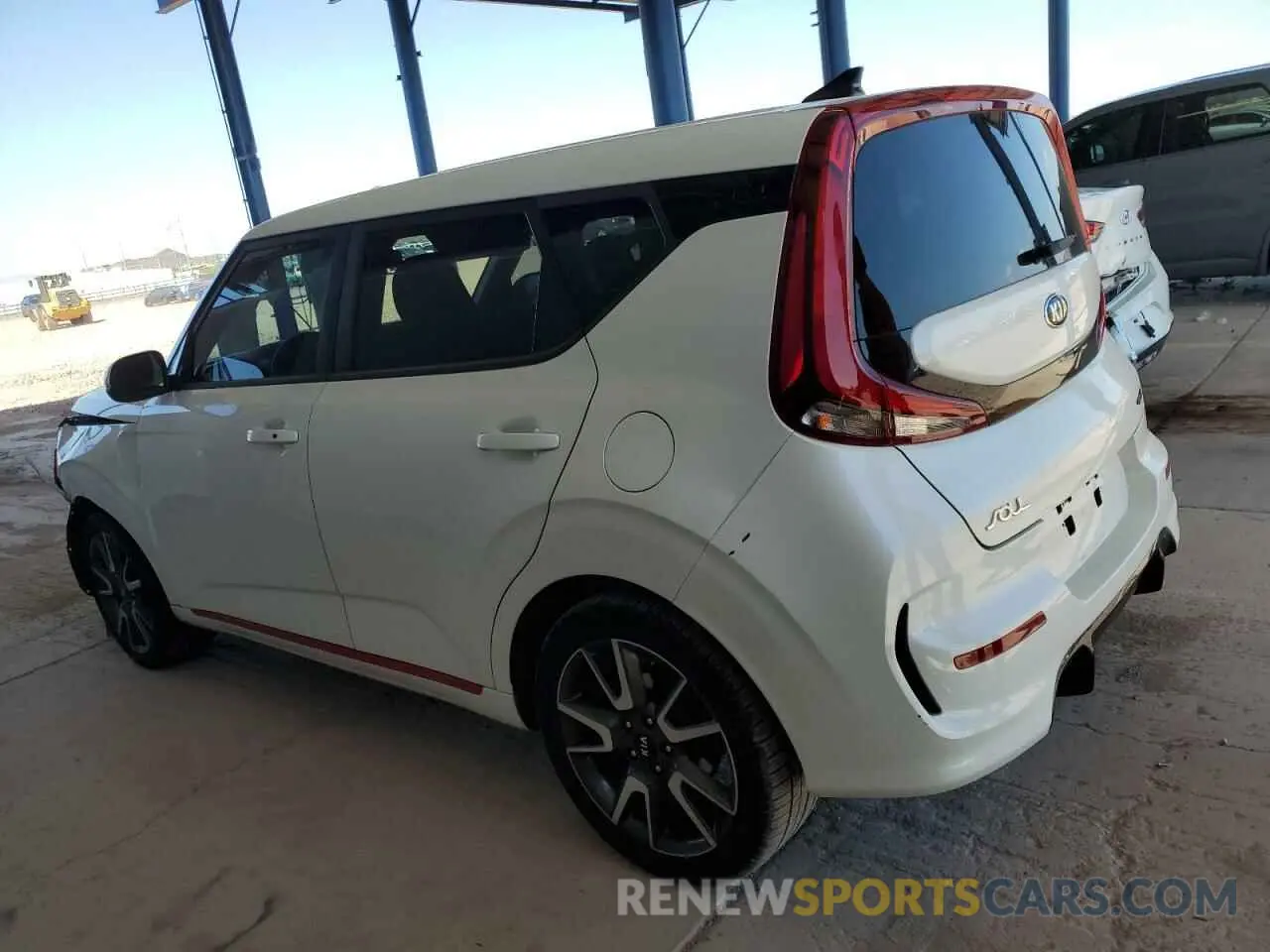2 Photograph of a damaged car KNDJ63AU7L7724236 KIA SOUL 2020