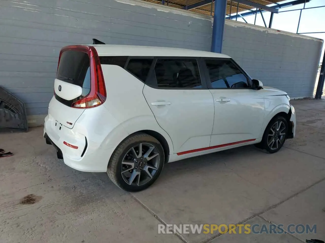 3 Photograph of a damaged car KNDJ63AU7L7724236 KIA SOUL 2020