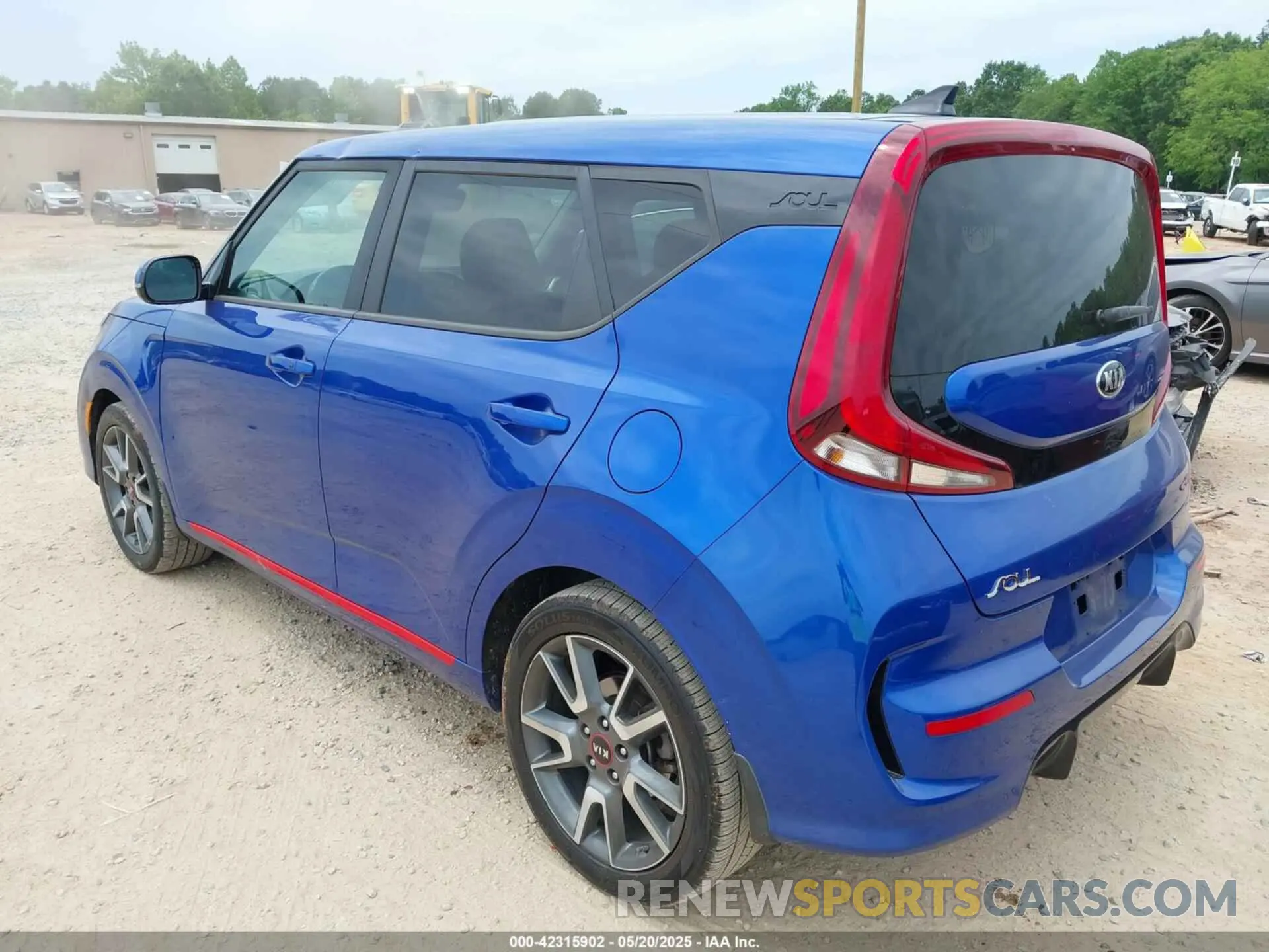 3 Photograph of a damaged car KNDJ63AU8L7044555 KIA SOUL 2020
