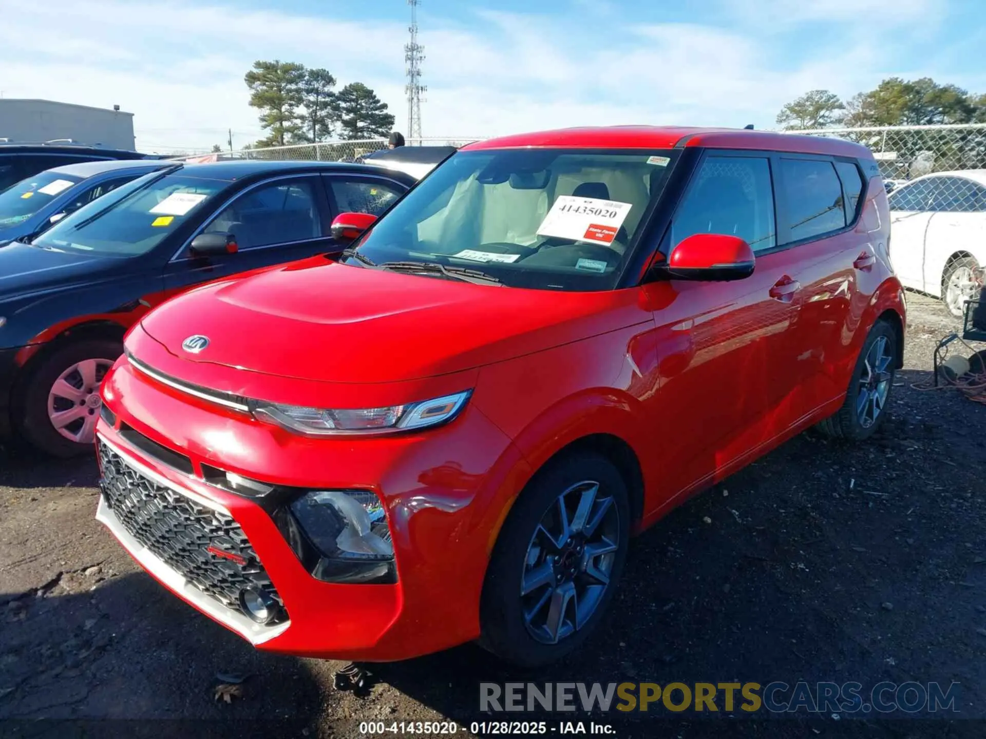 2 Photograph of a damaged car KNDJ63AU8L7055703 KIA SOUL 2020