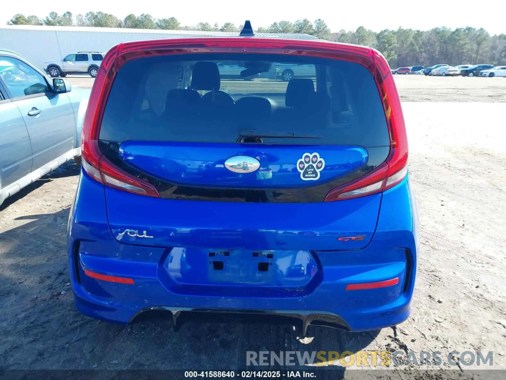 17 Photograph of a damaged car KNDJ63AUXL7006101 KIA SOUL 2020