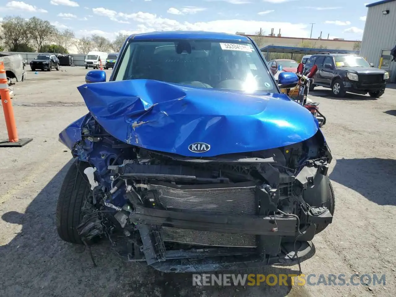 5 Photograph of a damaged car KNDJ63AUXL7038546 KIA SOUL 2020