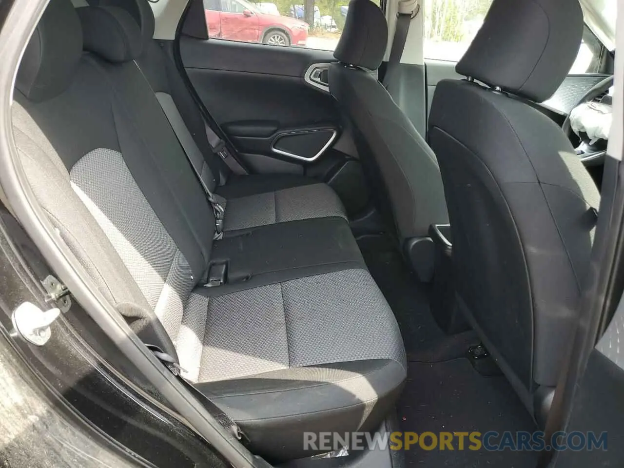 10 Photograph of a damaged car KNDJ22AU0M7755514 KIA SOUL 2021