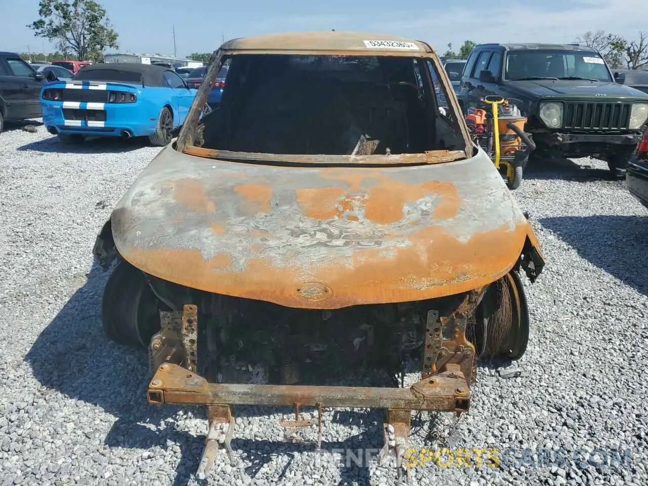 5 Photograph of a damaged car KNDJ22AU2M7127695 KIA SOUL 2021
