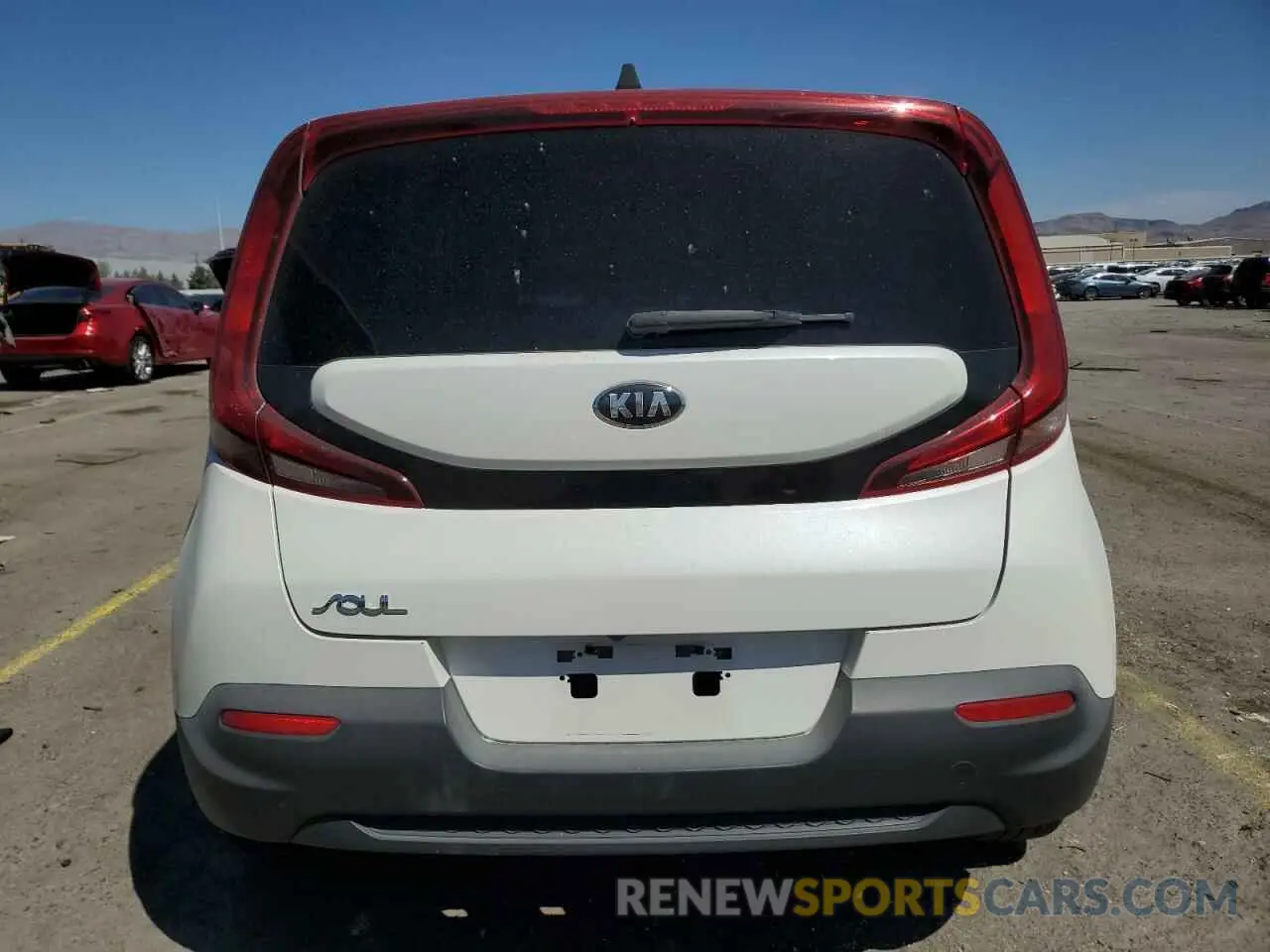 6 Photograph of a damaged car KNDJ22AU4M7785065 KIA SOUL 2021