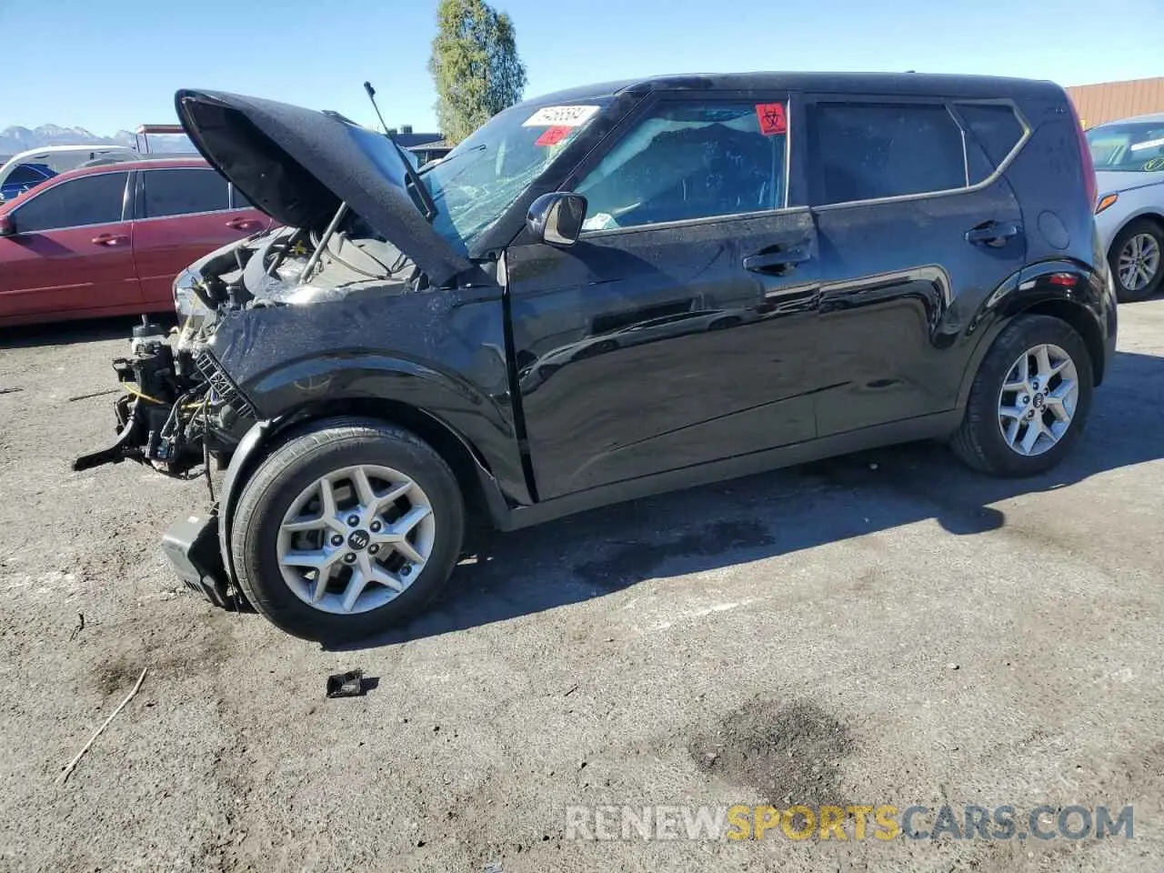 1 Photograph of a damaged car KNDJ23AU0M7743787 KIA SOUL 2021