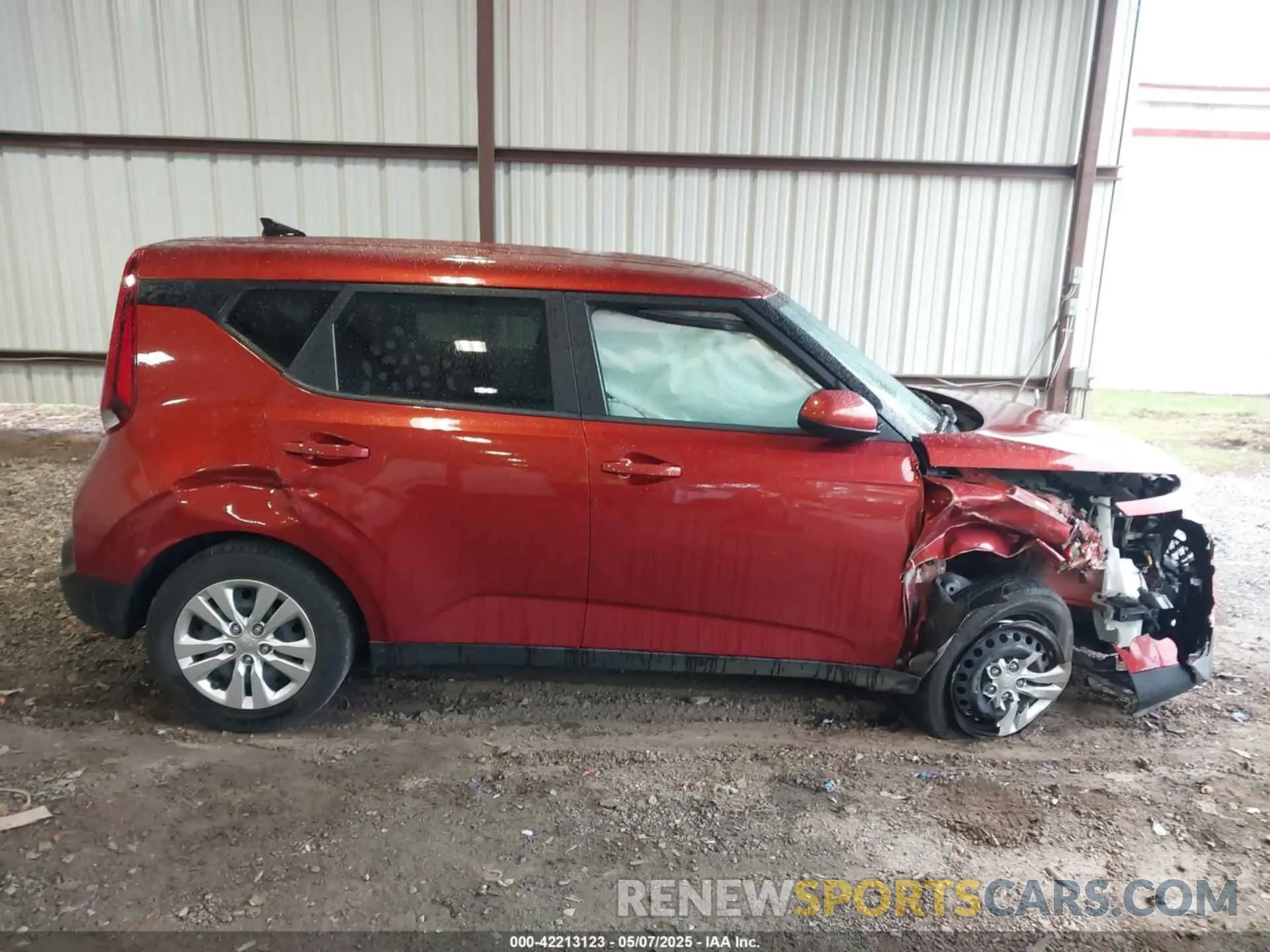 13 Photograph of a damaged car KNDJ23AU0M7771623 KIA SOUL 2021