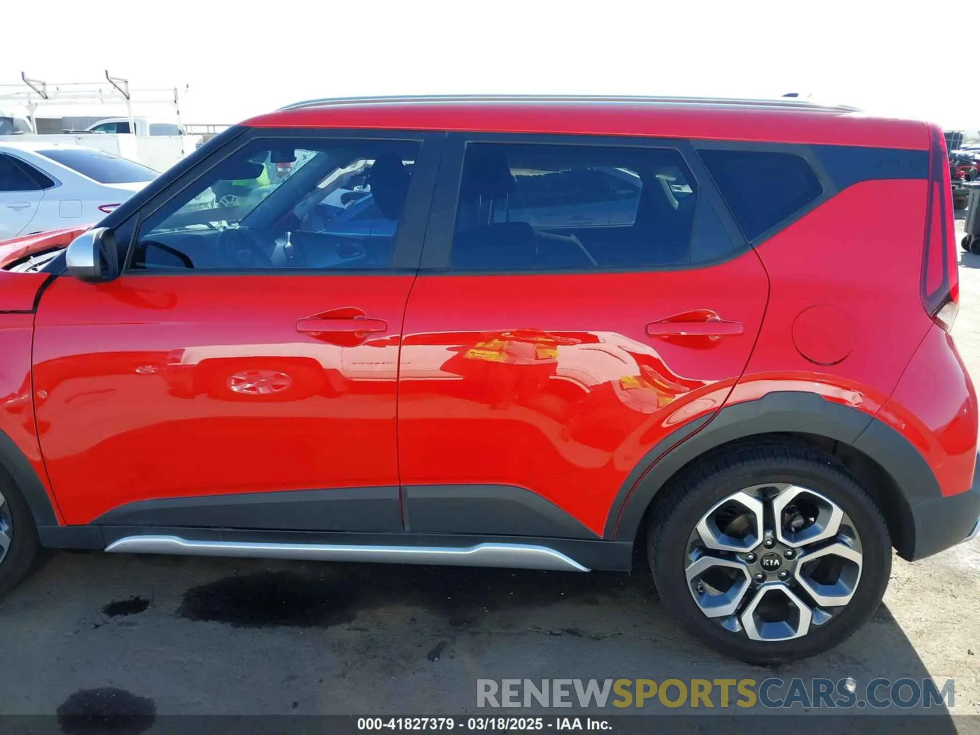 14 Photograph of a damaged car KNDJ23AU0M7776126 KIA SOUL 2021