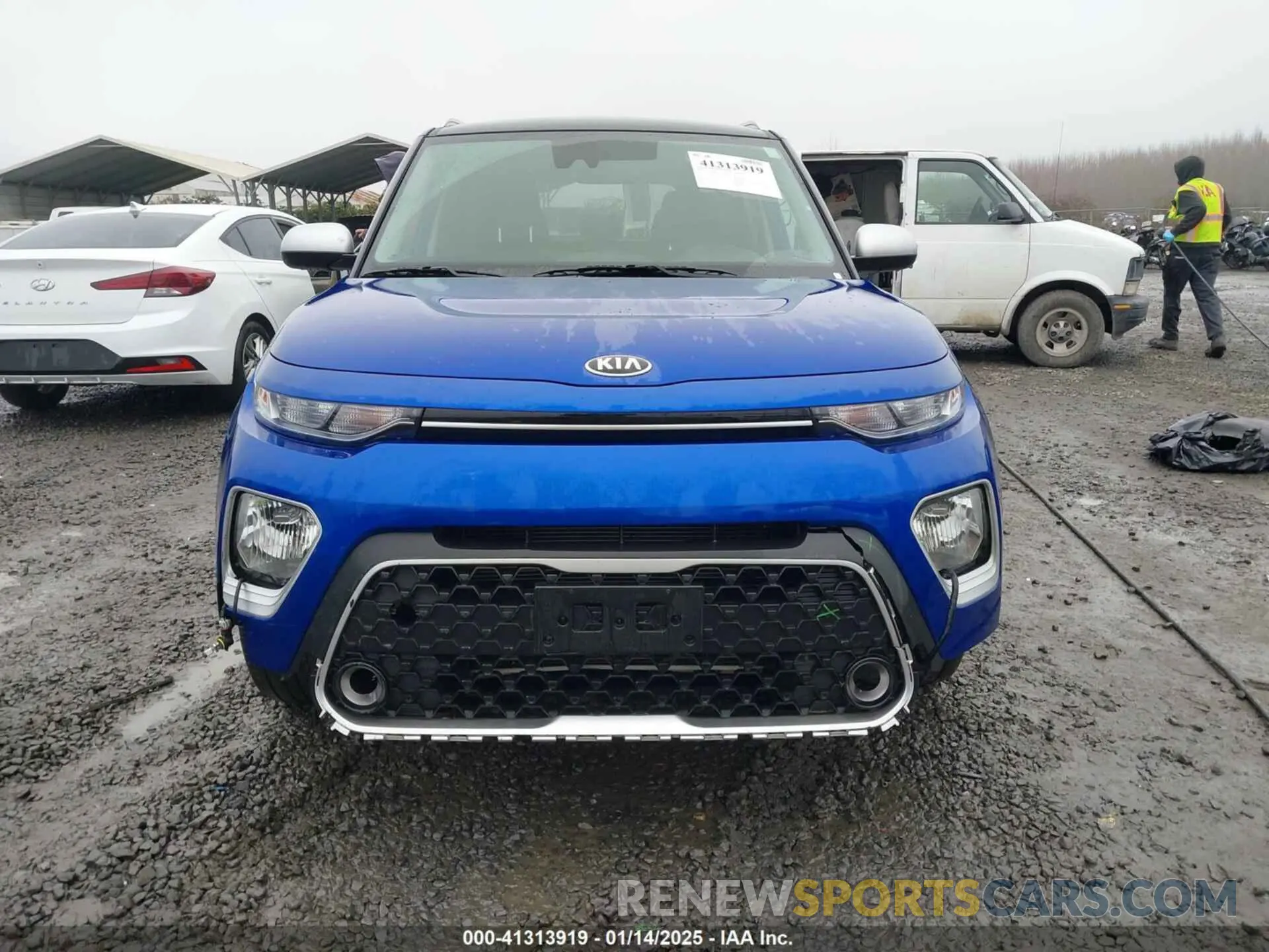 13 Photograph of a damaged car KNDJ23AU1M7133364 KIA SOUL 2021