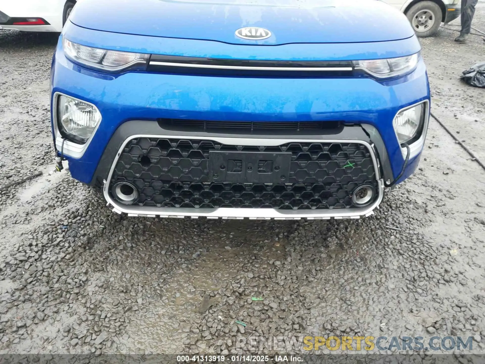 6 Photograph of a damaged car KNDJ23AU1M7133364 KIA SOUL 2021
